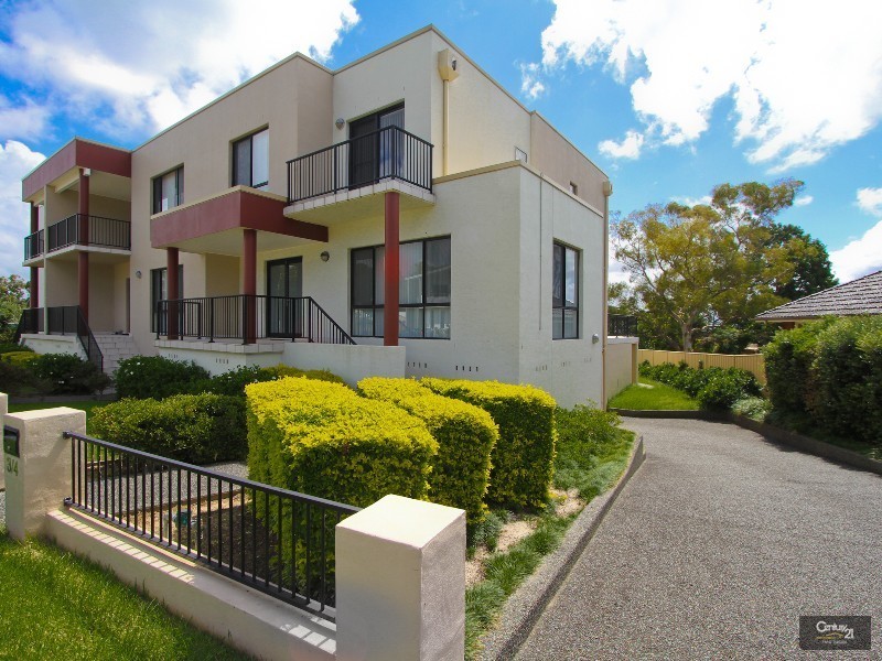 3/4 Berringar Road, Valentine NSW 2280