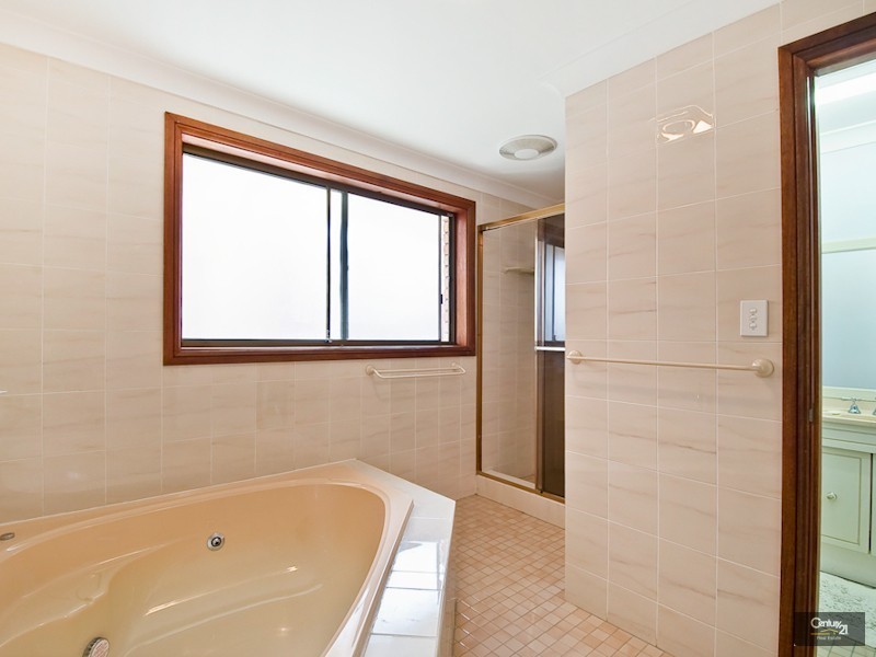 43 Alkrington Avenue, Fishing Point NSW 2283