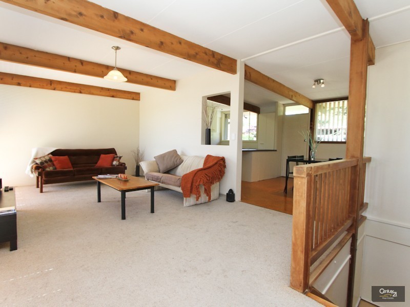 19  Morris Street, Eleebana NSW 2282