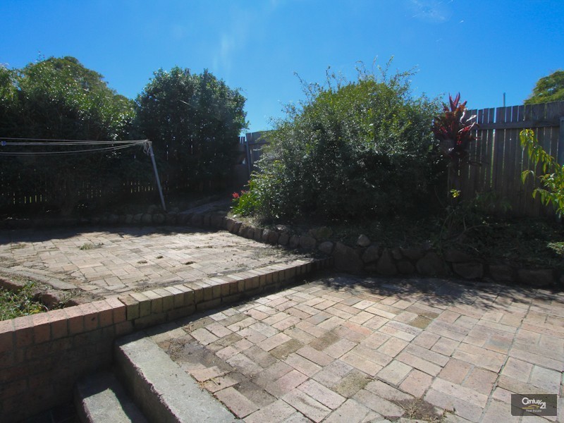 38 Vista Parade, Belmont NSW 2280