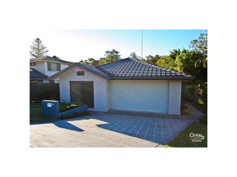 63 Lewers Street, Belmont NSW 2280