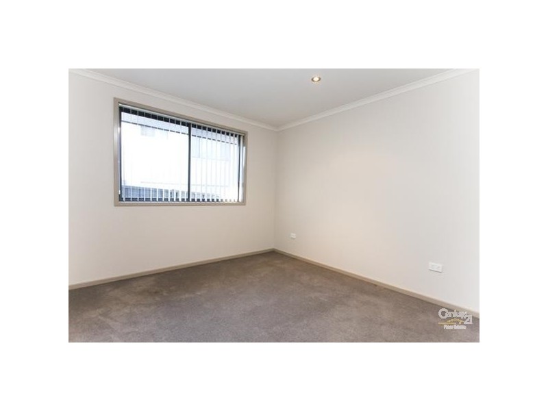 63 Lewers Street, Belmont NSW 2280