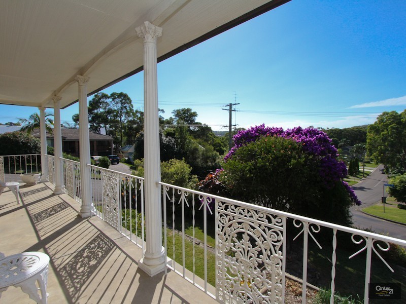 61 Berringar Road, Valentine NSW 2280