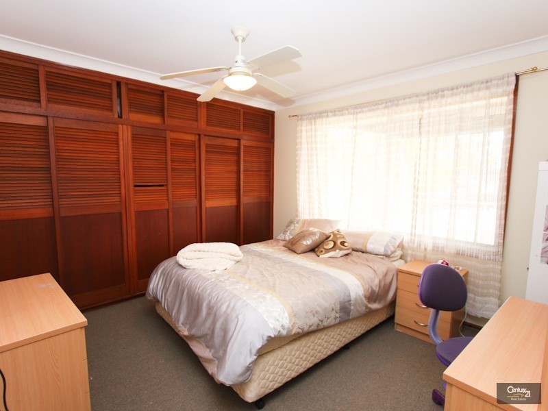 35 Victor Avenue, Valentine NSW 2280