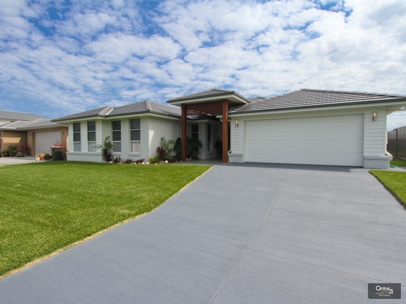 11 John Fallins Close, Belmont North NSW 2280