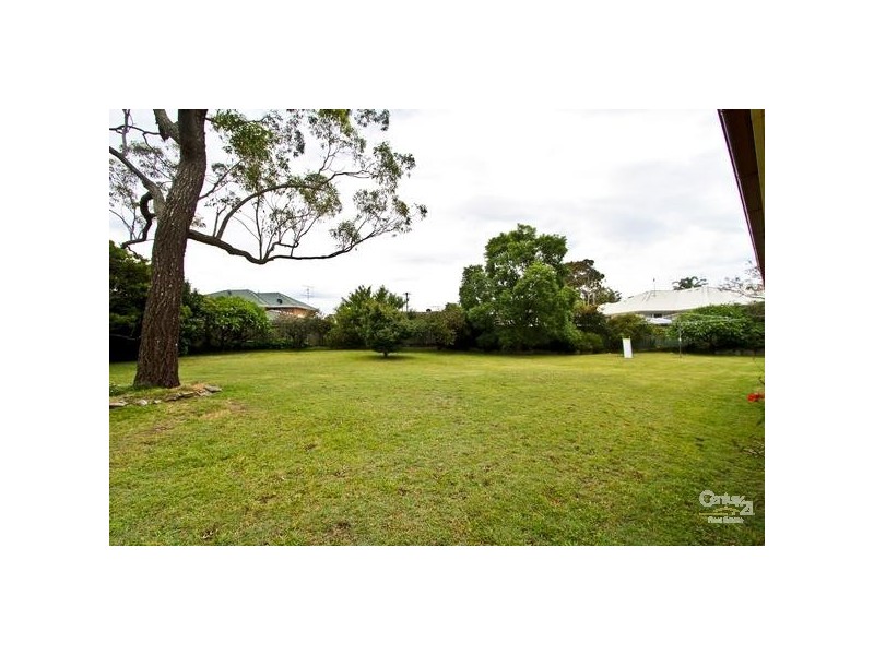36 Robertson Road, Valentine NSW 2280