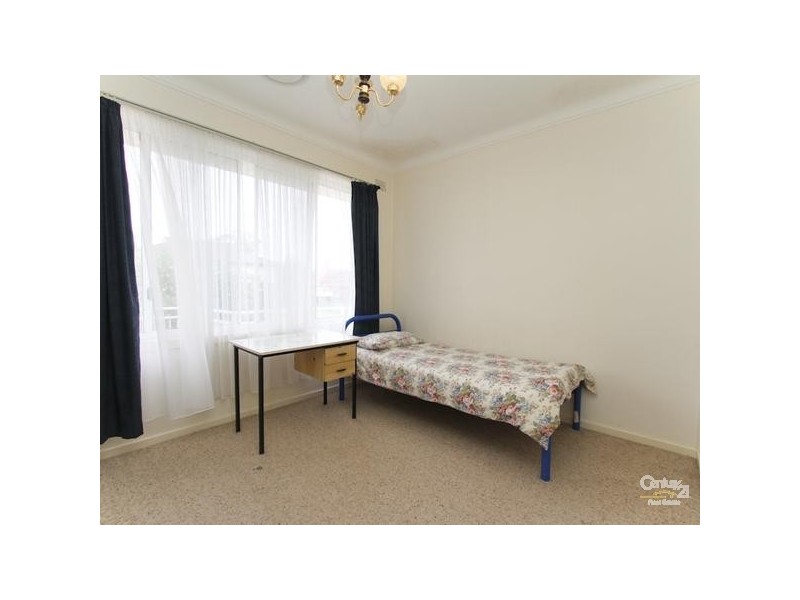 13 Augusta Street, Warners Bay NSW 2282