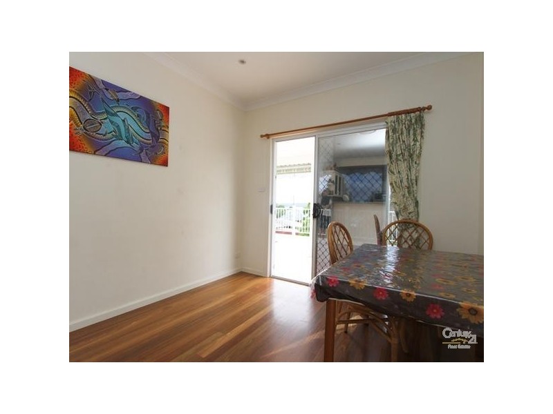 13 Augusta Street, Warners Bay NSW 2282