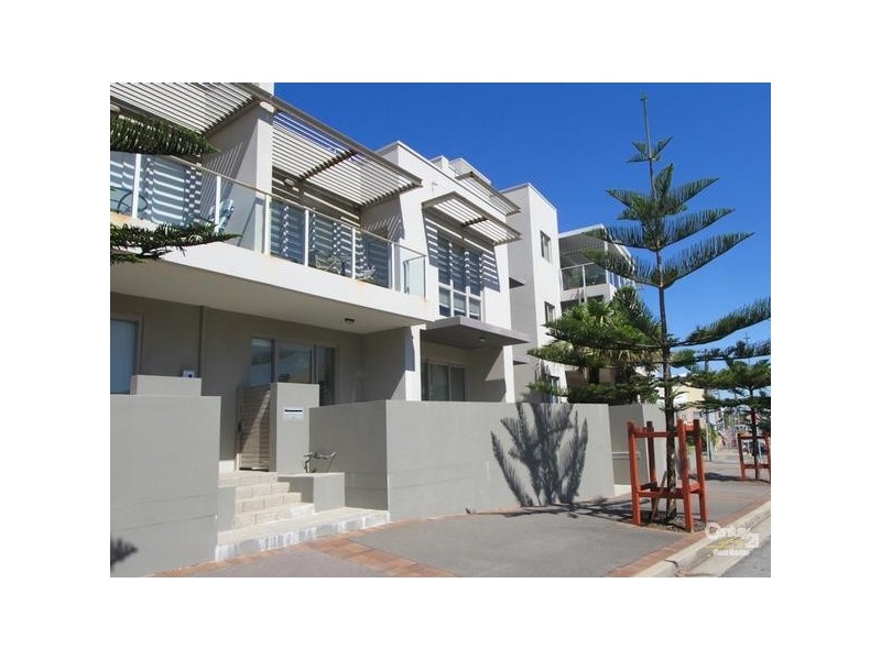 10/1 Scott Street, Newcastle NSW 2300