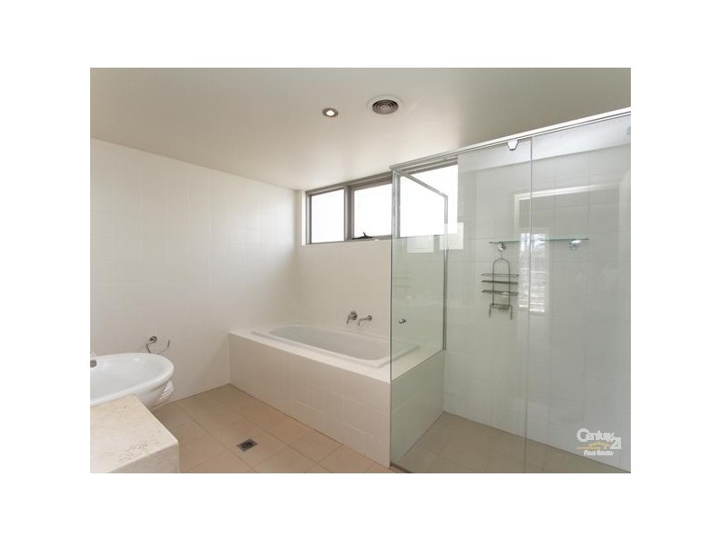 10/1 Scott Street, Newcastle NSW 2300
