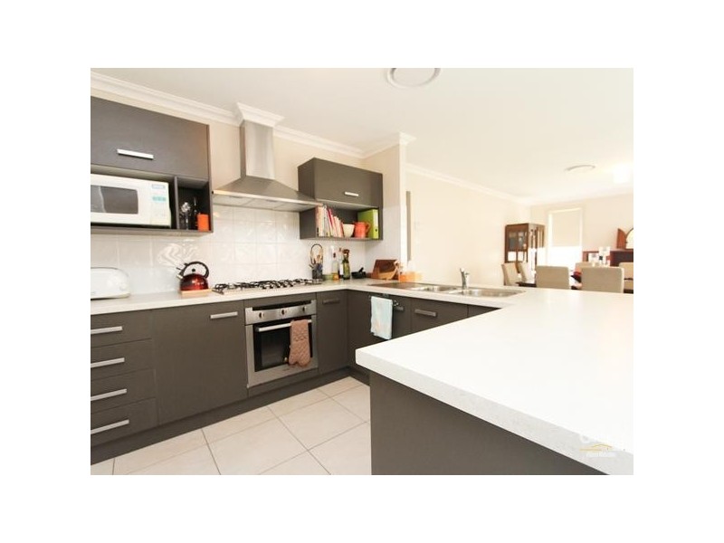 26 Burrong Street, Fletcher NSW 2287