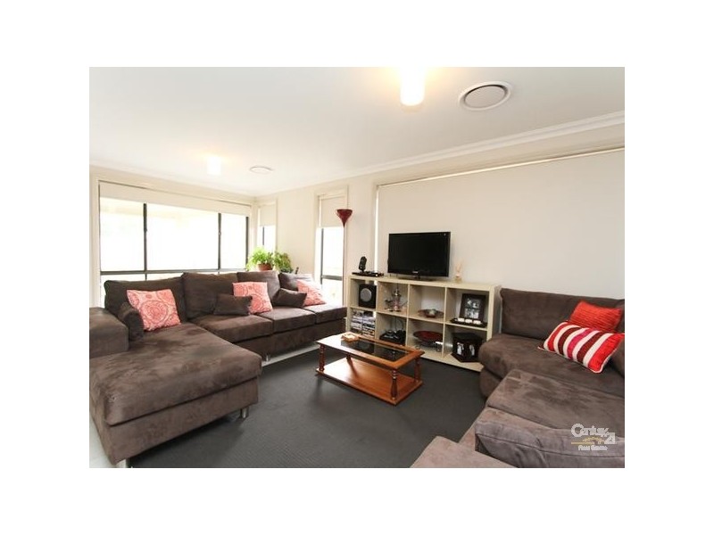 26 Burrong Street, Fletcher NSW 2287