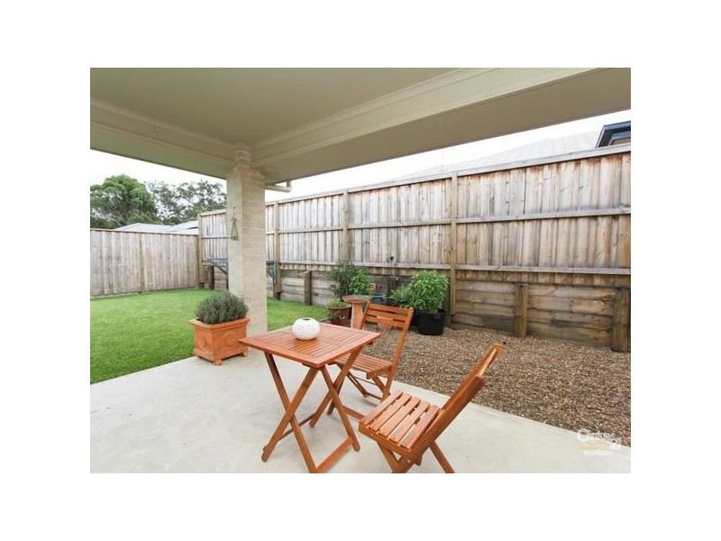 26 Burrong Street, Fletcher NSW 2287