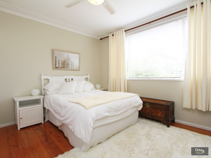 9 Andrew Road, Valentine NSW 2280