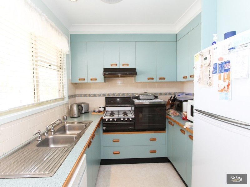 1/9 The Parade, Belmont NSW 2280