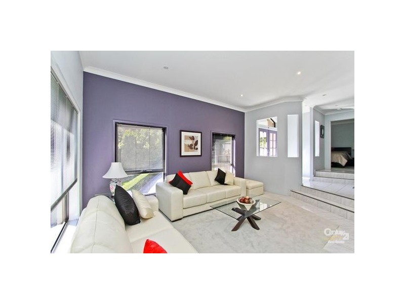 9 Espirit Close, Eleebana NSW 2282