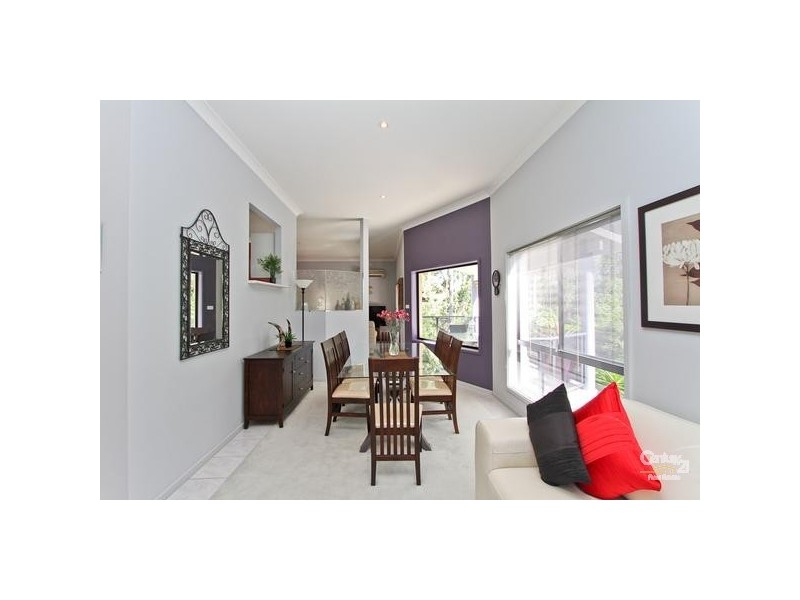9 Espirit Close, Eleebana NSW 2282
