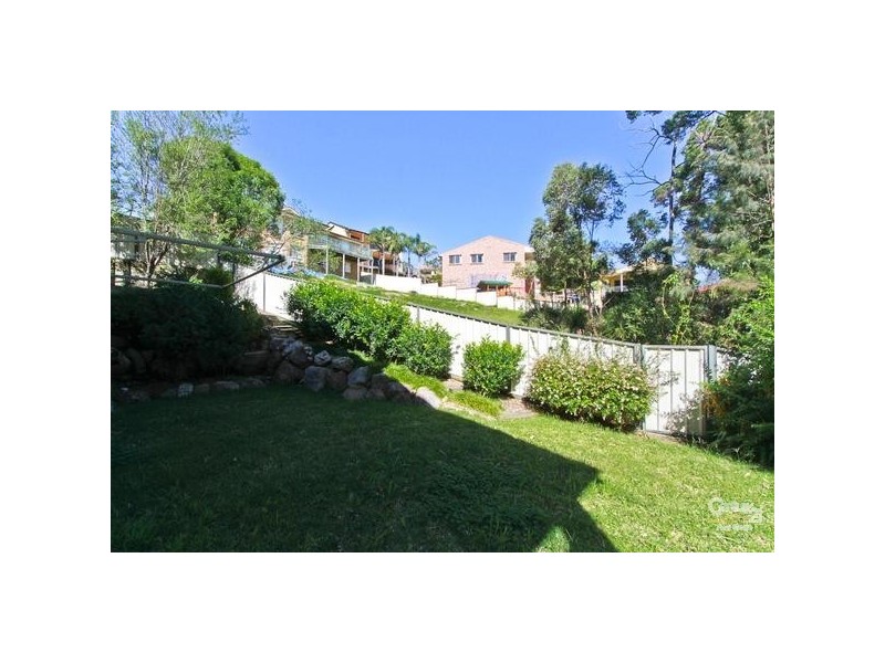 9 Espirit Close, Eleebana NSW 2282
