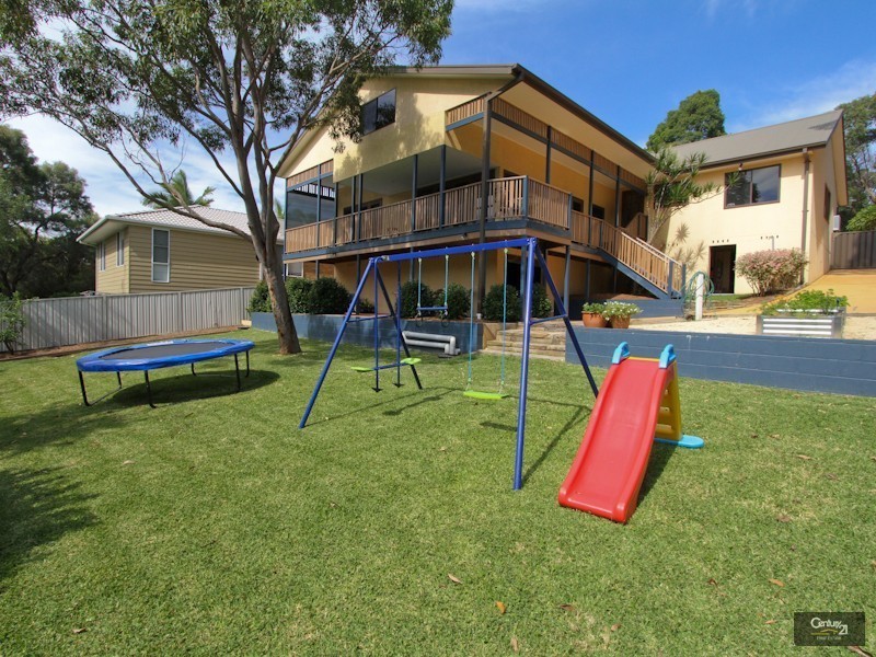 17 Buttermere Drive, Lakelands NSW 2282