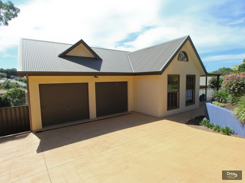 17 Buttermere Drive, Lakelands NSW 2282