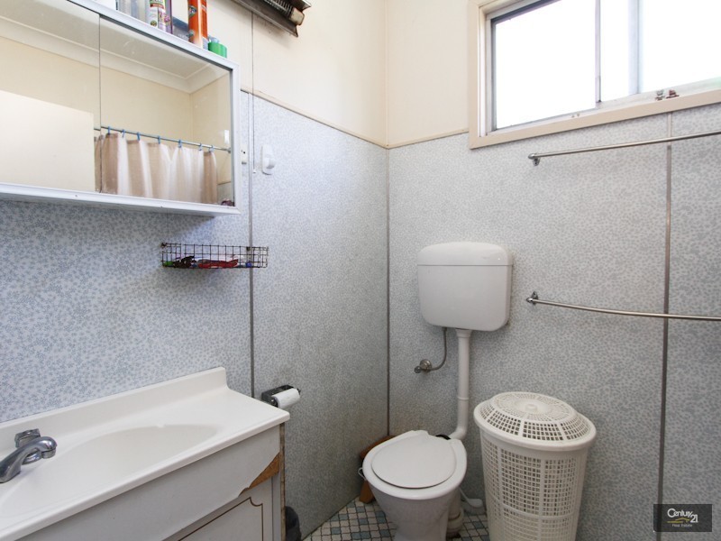 27 Jonathan Street, Warners Bay NSW 2282