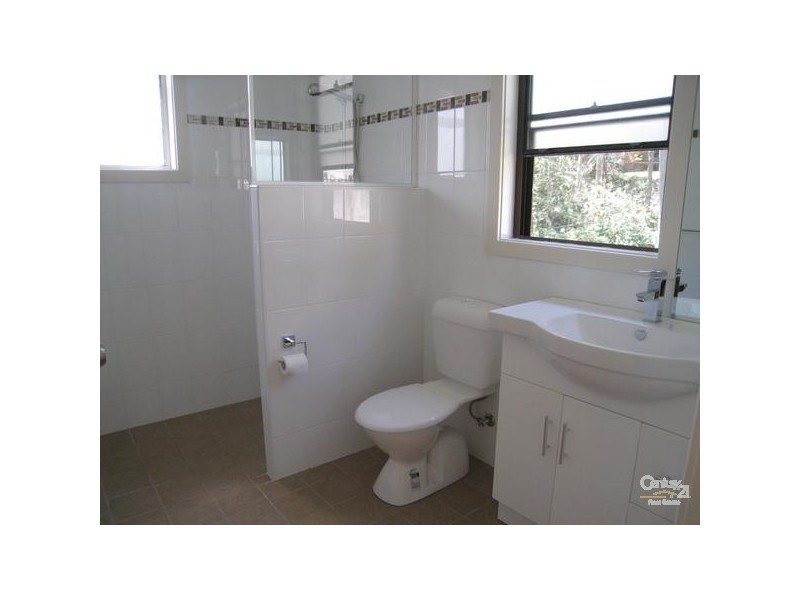 34 Bareki Road, Eleebana NSW 2282