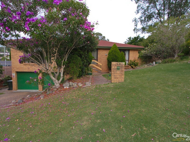 76 Regal Way, Valentine NSW 2280
