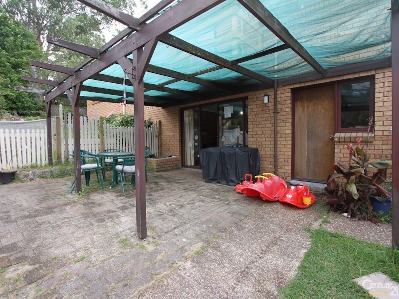 76 Regal Way, Valentine NSW 2280