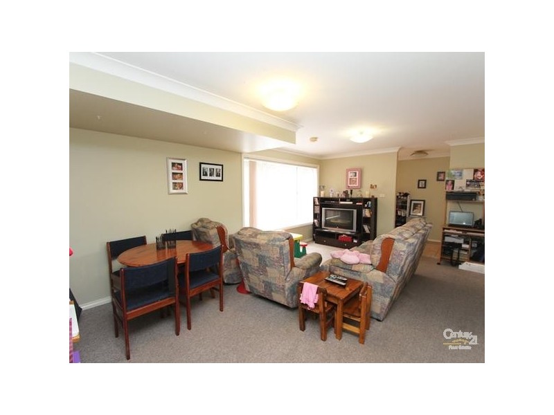 7/4-6 Robb Street, Belmont NSW 2280