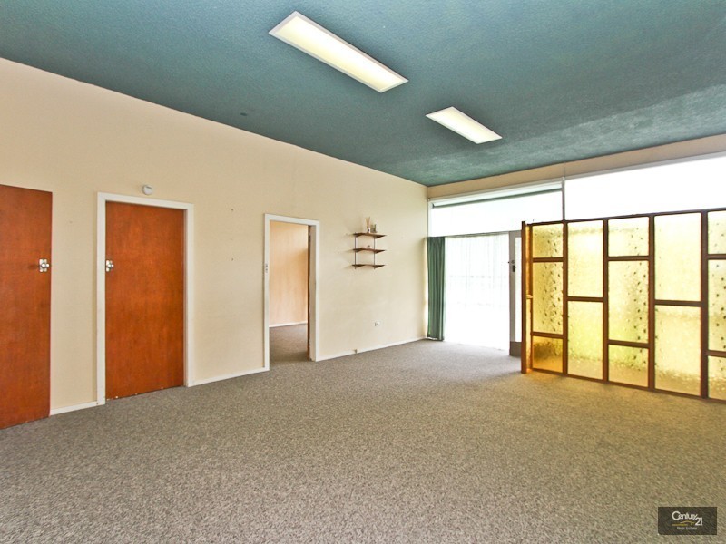 14 Vincent Street, Warners Bay NSW 2282