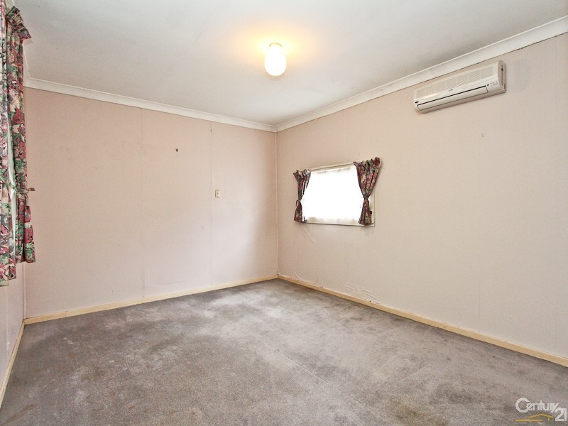 14 Vincent Street, Warners Bay NSW 2282