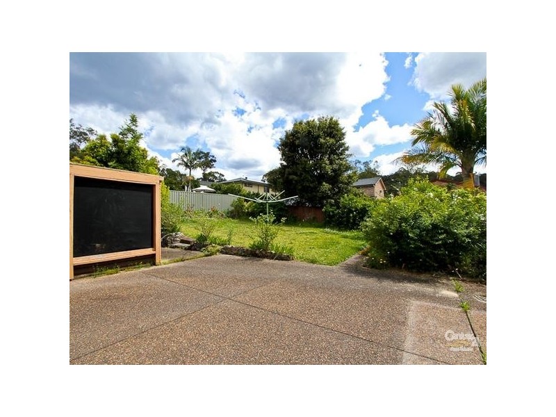 12 Seaview Close, Eleebana NSW 2282