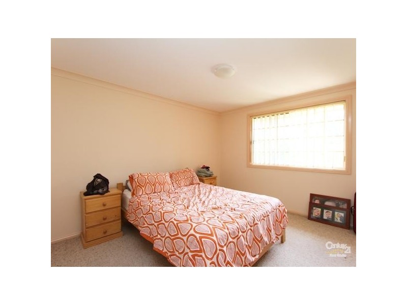 1 Chardonnay Court, Eleebana NSW 2282