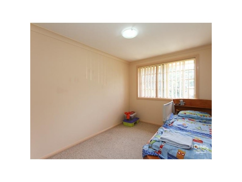 1 Chardonnay Court, Eleebana NSW 2282