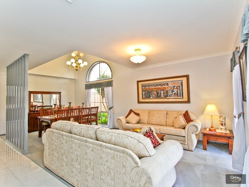 7 Ruston Avenue, Valentine NSW 2280