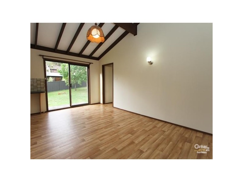 60 GladGunson Drive, Eleebana NSW 2282