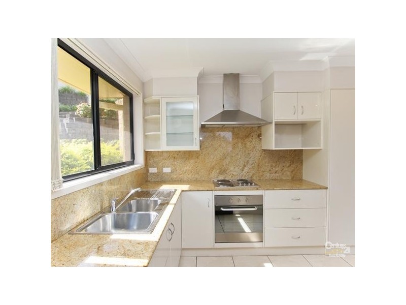 516 The Esplanade, Warners Bay NSW 2282