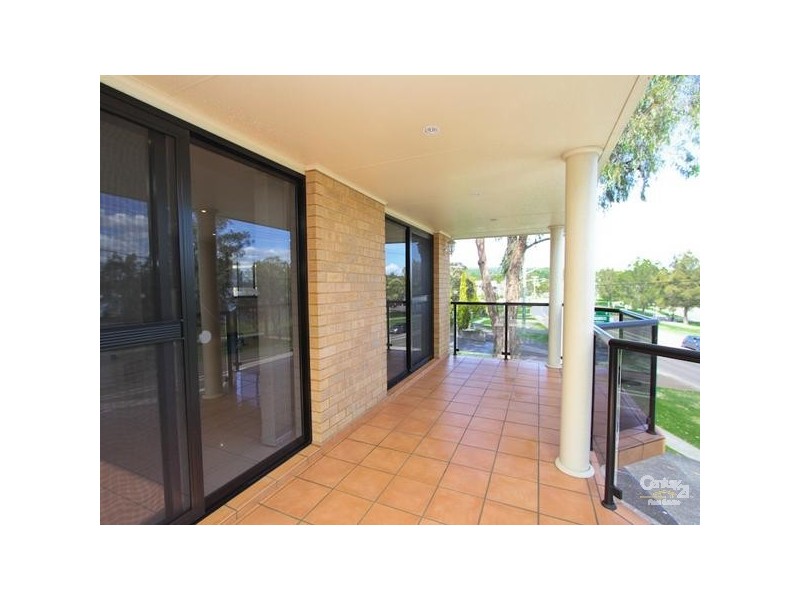 516 The Esplanade, Warners Bay NSW 2282