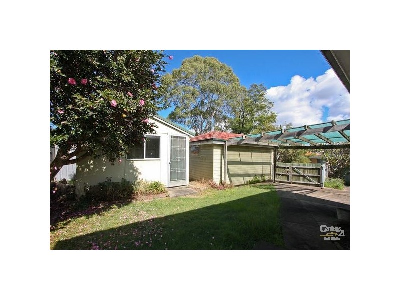1 Ratcliffe Street, Eleebana NSW 2282