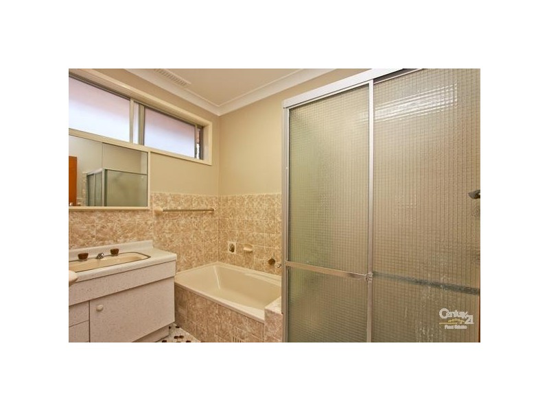 25 Alley Street, Speers Point NSW 2284