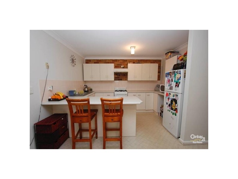 2/32 Armstrong Road, Charlestown NSW 2290