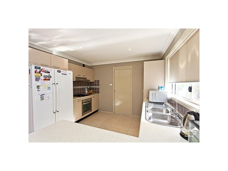 9 Melody Lane, Mount Hutton NSW 2290