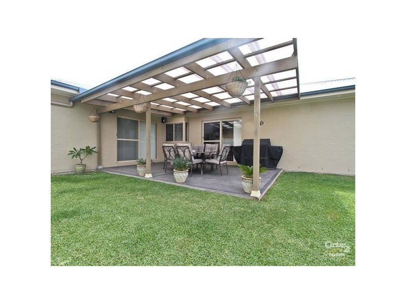 36 Master Street, Belmont North NSW 2280