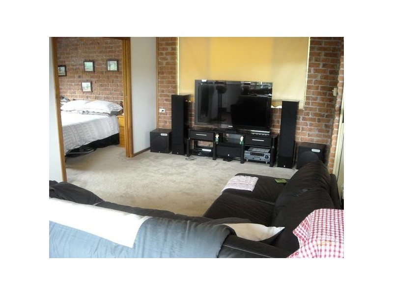 62a Berringar Road, Valentine NSW 2280