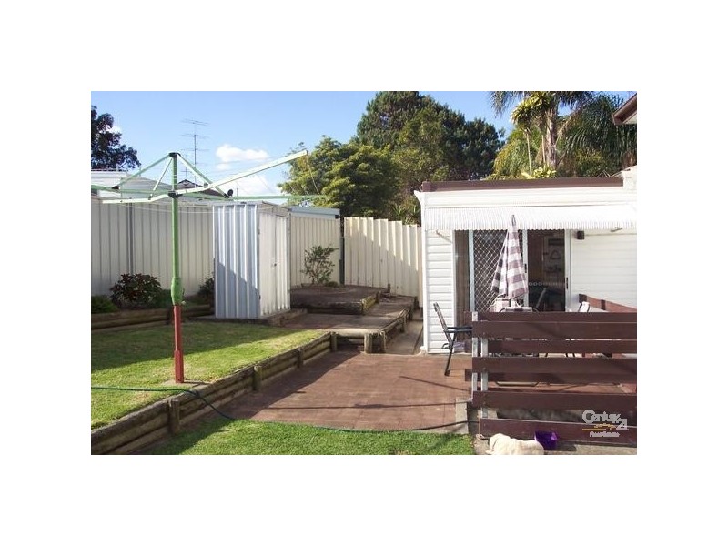 34 Robertson Road, Valentine NSW 2280