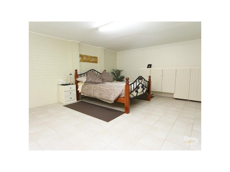 5 Paris Close, Valentine NSW 2280