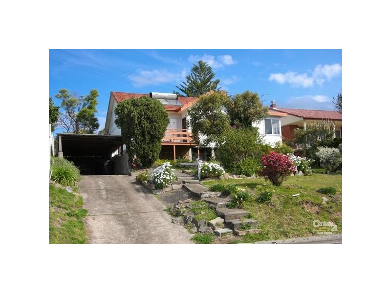 18 Tallawalla Road, Valentine NSW 2280
