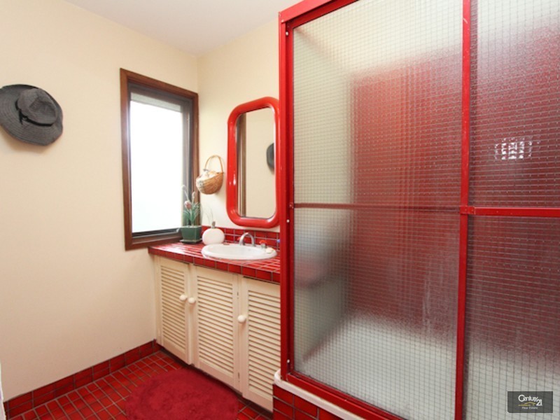 6 Pindimar Close, Eleebana NSW 2282