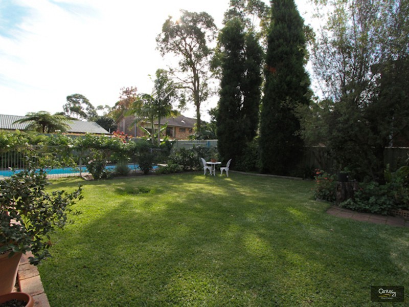 6 Pindimar Close, Eleebana NSW 2282