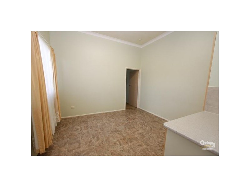 1/4 First Street, Cardiff South NSW 2285